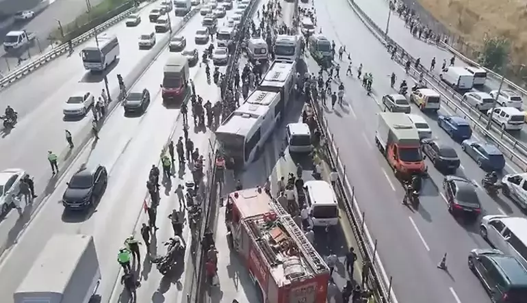 Küçükçekmece’de Can Alan Metrobüs Kazasında İlk Duruşma: Şoför Konuştu