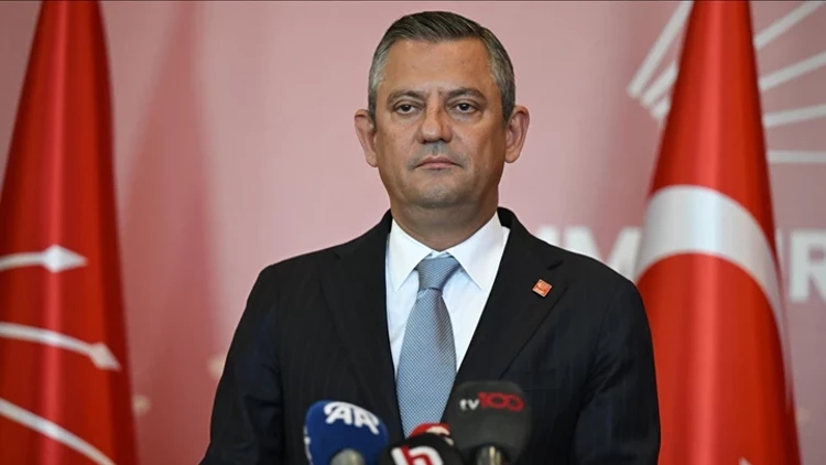 CHP Lideri Özgür Özel'e, Akın Gürlek'e Yönelik Sözleri Nedeniyle Soruşturma