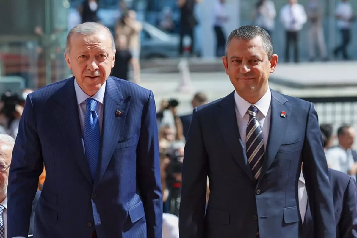 Cumhurbaşkanı Erdoğan'dan Özgür Özel'e Sinop Yanıtı: 