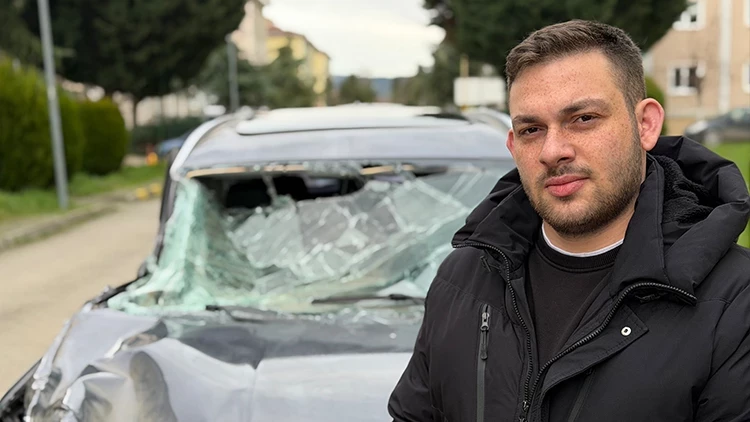 Sıfır Aldığı Otomobille Kaza Yaptı Firmaya Dava Açtı