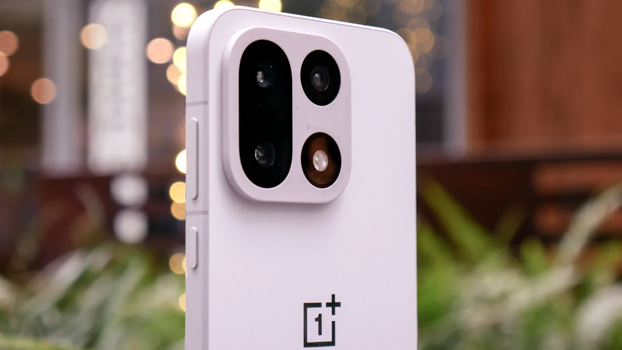 OnePlus ABD Mağazalarından Kaldırılıyor Yerini Nothing Telefonları Alıyor