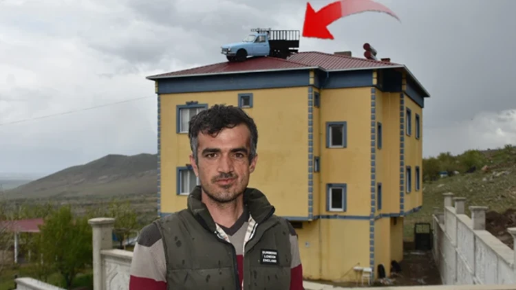 Niğde’de Çatıda Anadol Kamyonet İlgi Odağı Oldu