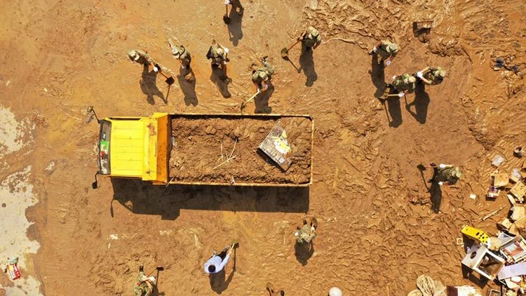 Çin’de Sel Felaketi: 22 Kişi Hayatını Kaybetti