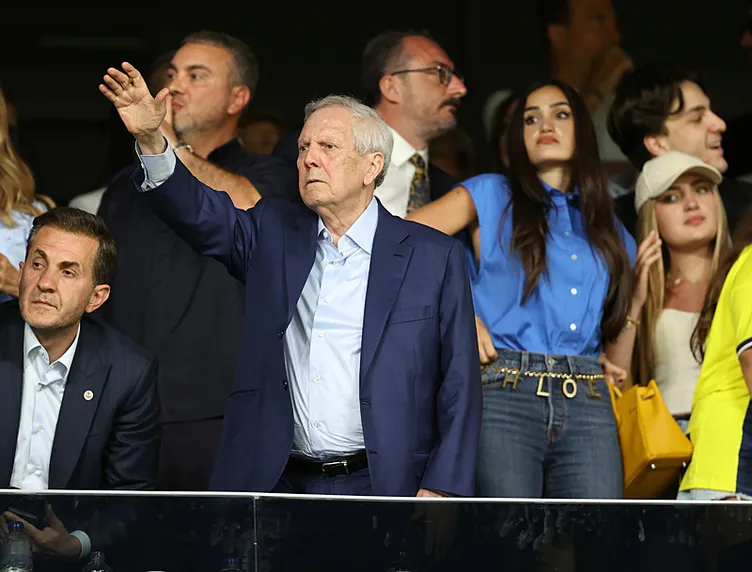 Fenerbahçe’de Aykut Kocaman Dönemi Başlıyor Teknik Ekip Şekilleniyor