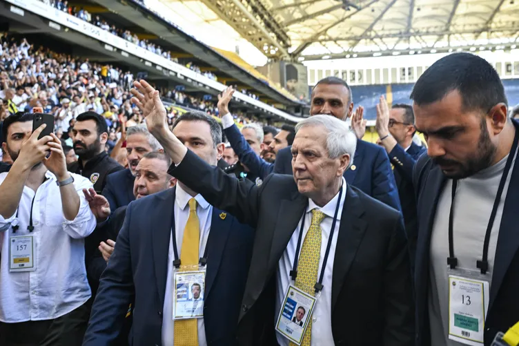 Fenerbahçe Eski Yıldızını Geri Getirmek İstiyor! Arda Okan İçin Temaslar Başladı