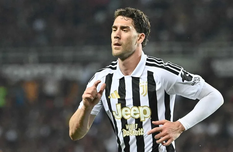 Beşiktaş'ta Golcü Transferinde Yeni Gündem: Vlahovic Olmazsa Hedef Pavlidis