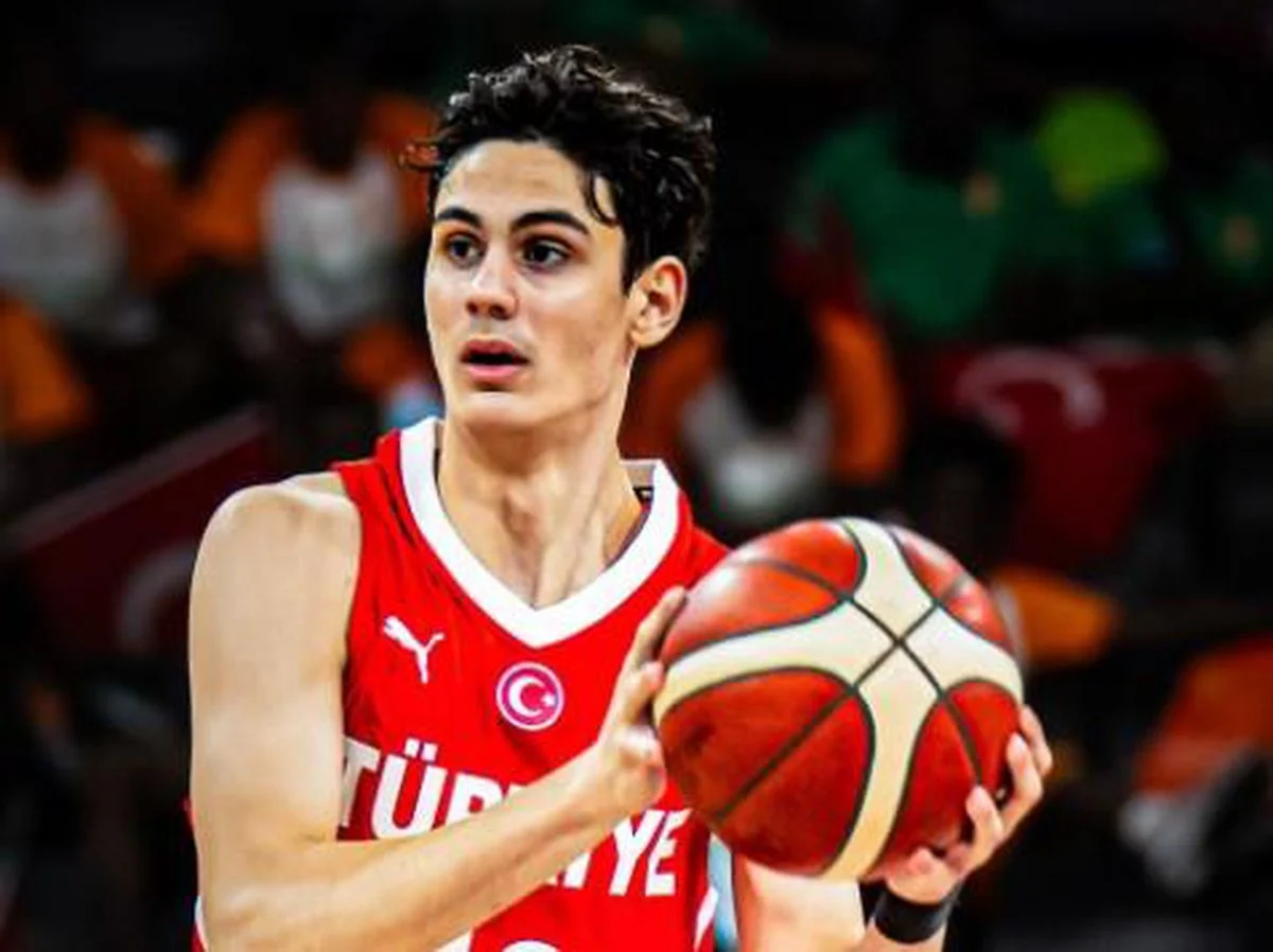 Ömer Kutluay Kimdir, İbrahim Kutluay’ın Oğlu Mu?