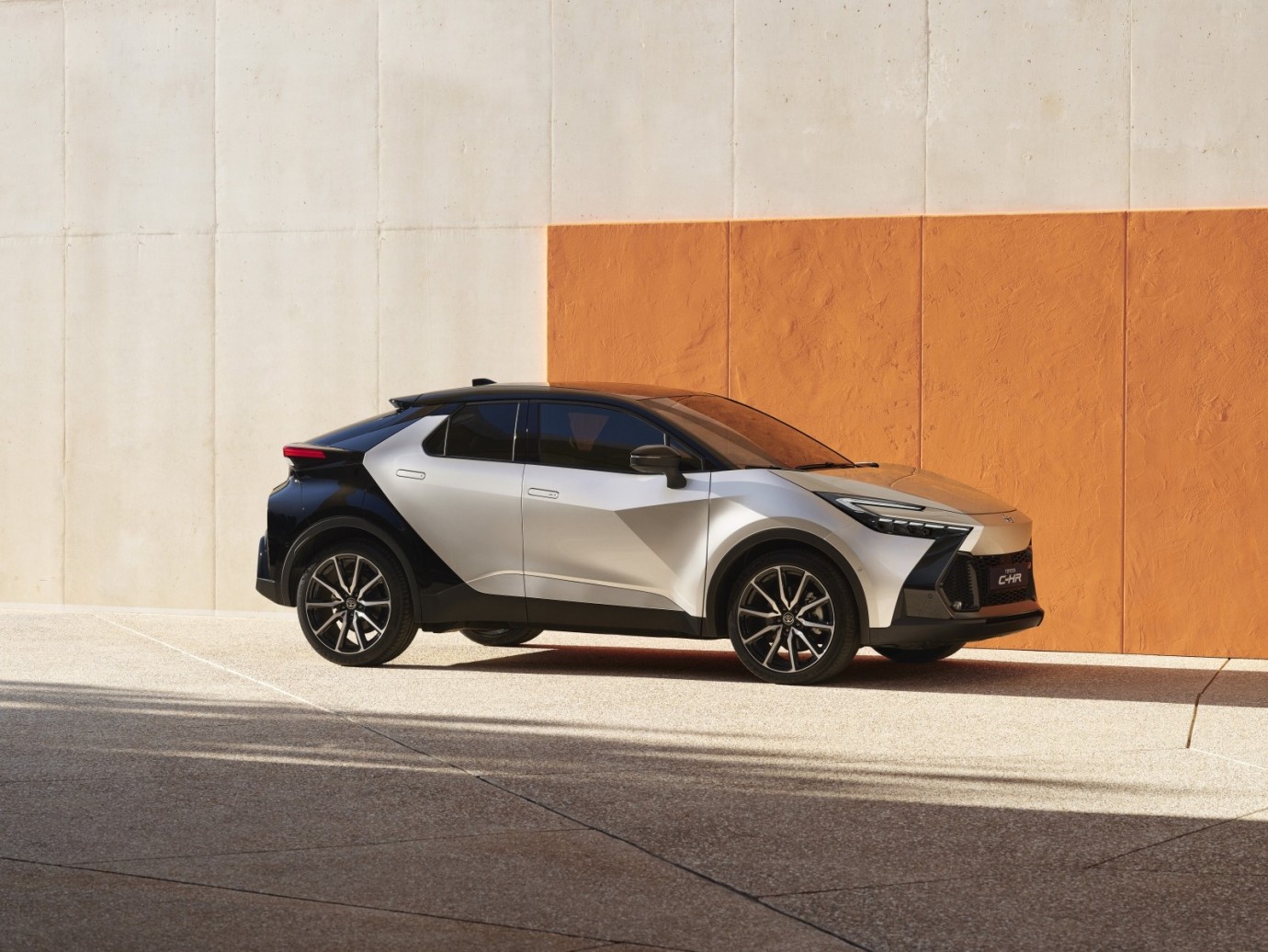 Türkiye'de En Çok Satılan SUV Modeller Belli Oldu: Zirvede Toyota C-HR Var