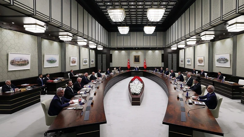 Cumhurbaşkanlığı Kabinesi Bugün Toplanıyor: Gündemde Dış Politika, Güvenlik Ve Ekonomi Var