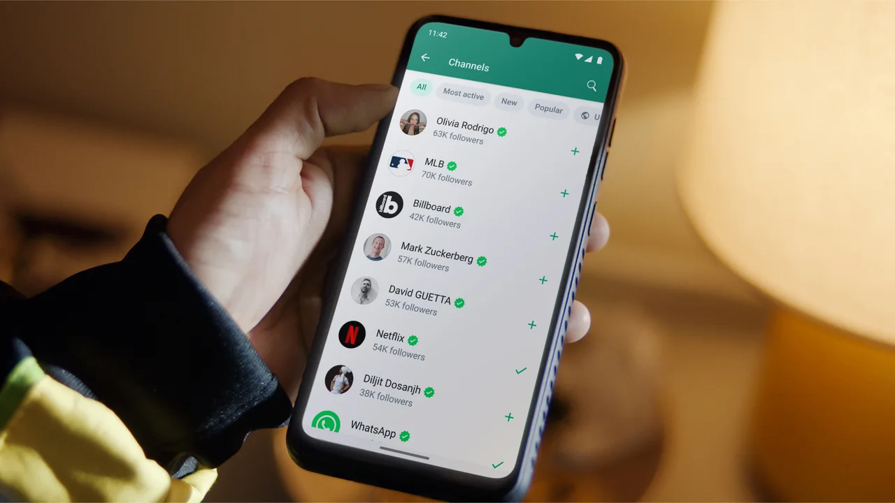 WhatsApp'a Yeni Sesli Mesaj Widget'ı Geliyor! Çoklu Gönderim Özelliği Test Ediliyor