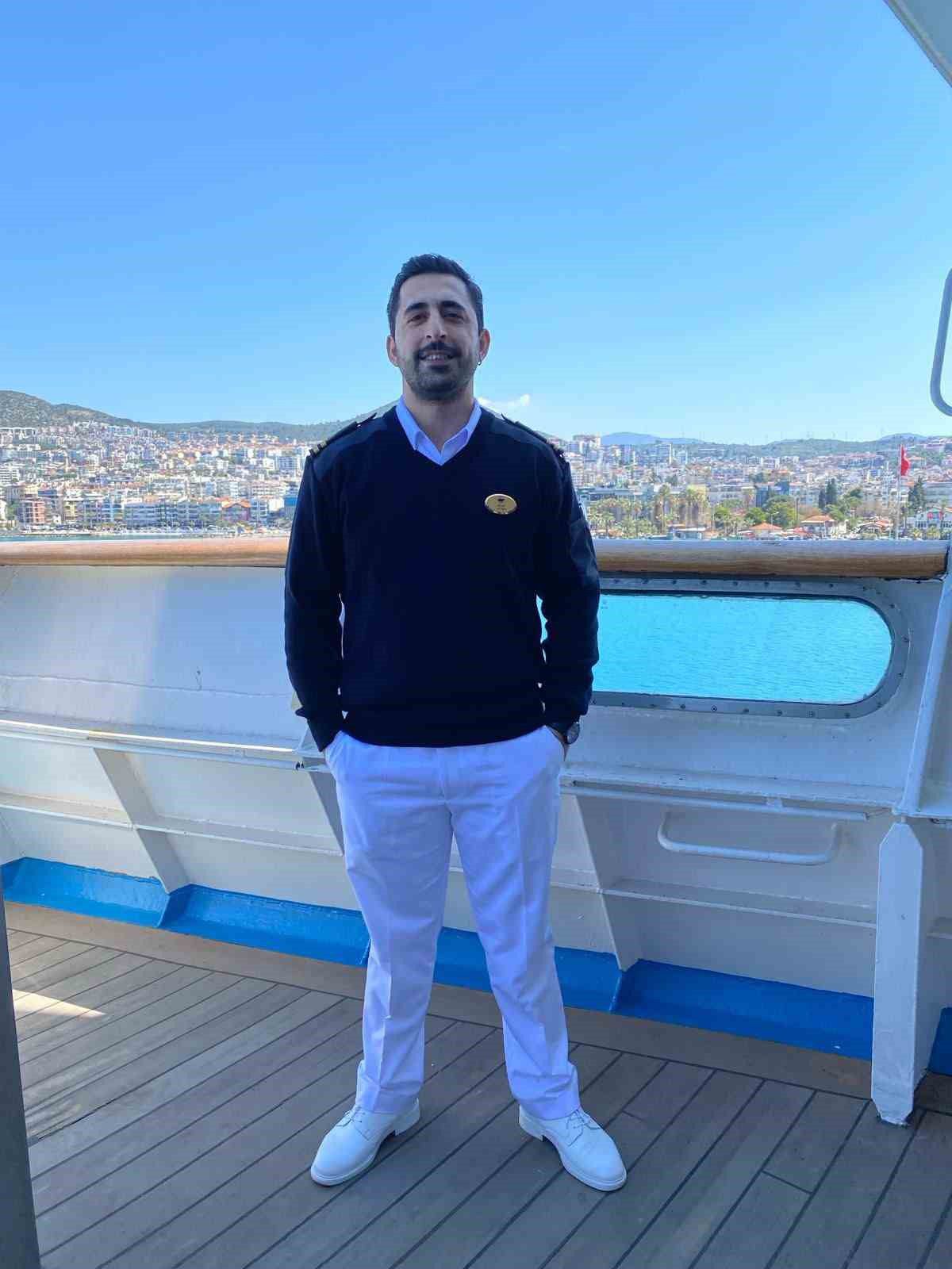 Türkiye’ye Gelen Kargo Gemisinde İki Türk Denizci Havasız Kalarak Hayatını Kaybetti