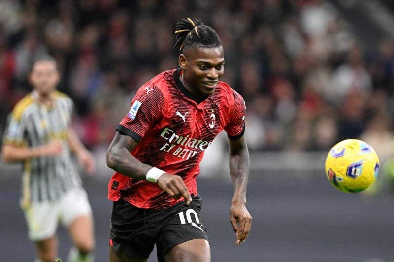 Rafael Leao Transferinde Yeni İddia! Fenerbahçe Ve Galatasaray Yarışında Bonservis Detayı Ortaya Çıktı