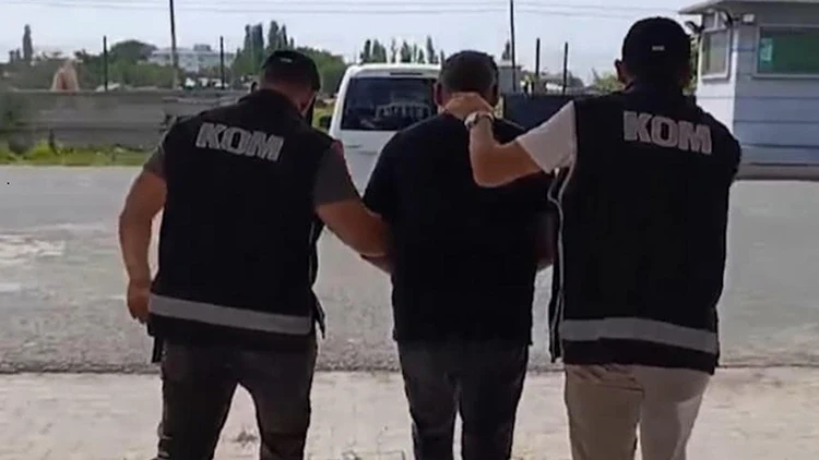 Iğdır'da Kamuda İş Vaadiyle 1,8 Milyon Liralık Dolandırıcılık İddiası! Şüpheli Tutuklandı