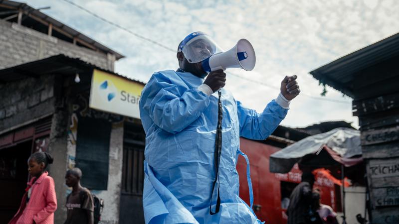 DSÖ’den Ebola Salgını Açıklaması: 2 Binden Fazla Kişi Hayatını Kaybetti