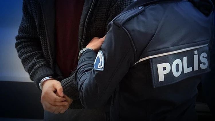 İstanbul’da Şapkalılar Suç Örgütüne Eş Zamanlı Operasyon: 9 Şüpheli Yakalandı