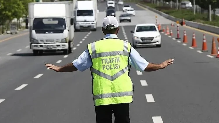 İstanbul’da 30 Ağustos Provası Nedeniyle Bazı Yollar Trafiğe Kapatılacak