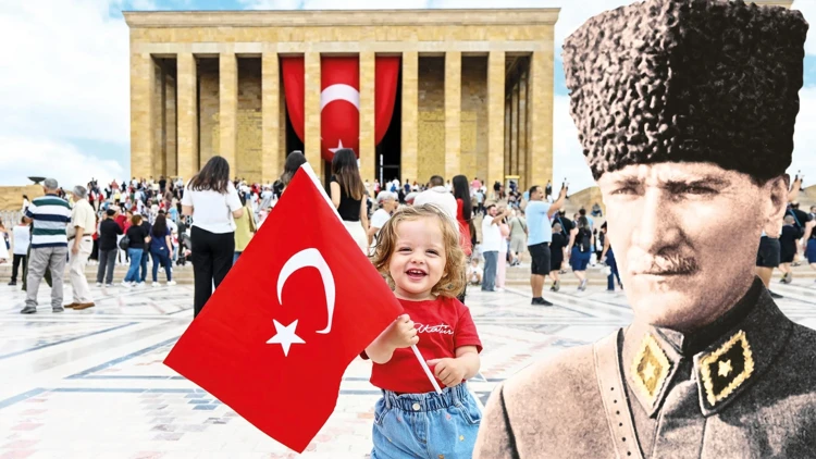 30 Ağustos Zafer Bayramı’nın 104’üncü Yılı Türkiye’nin Dört Bir Yanında Kutlandı