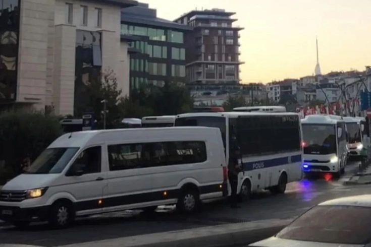 Üsküdar Belediyesi’nde Başkan Vekilliği Seçimi: Çevrede Güvenlik Önlemleri Artırıldı