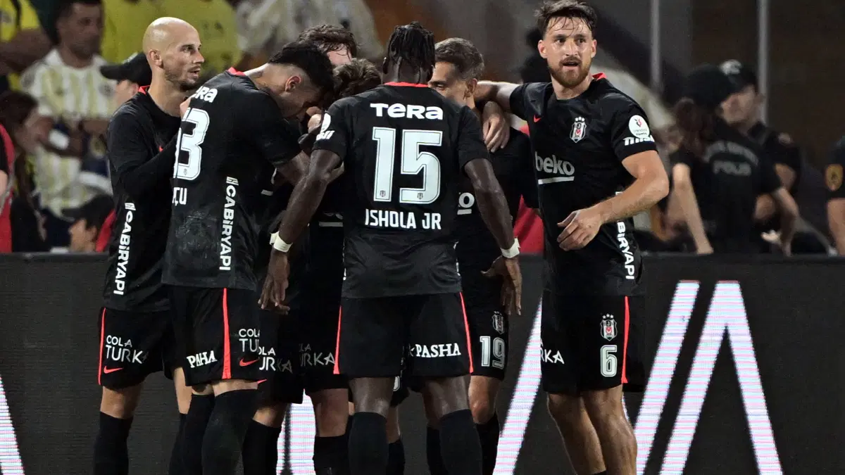 Beşiktaş Fenerbahçe’yi 2-1 Yendi! Derbide Golleri Kim Attı, Maç Kaç Kaç Bitti?
