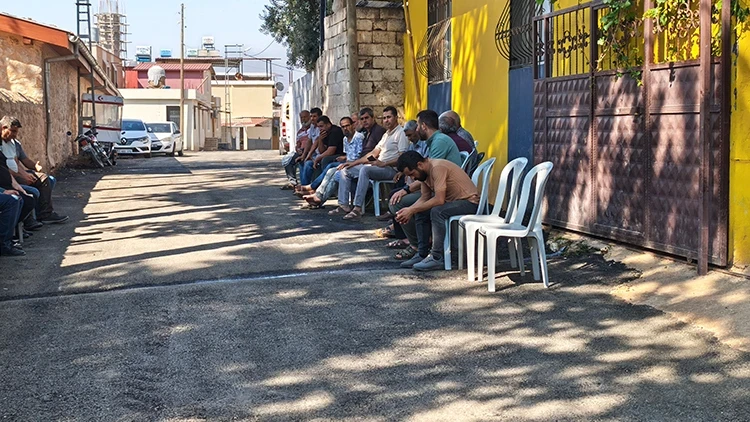 Girne’de Kaybolan Demir Kardeşlerin Adıyla IBAN Paylaşıldı: Aileden Uyarı