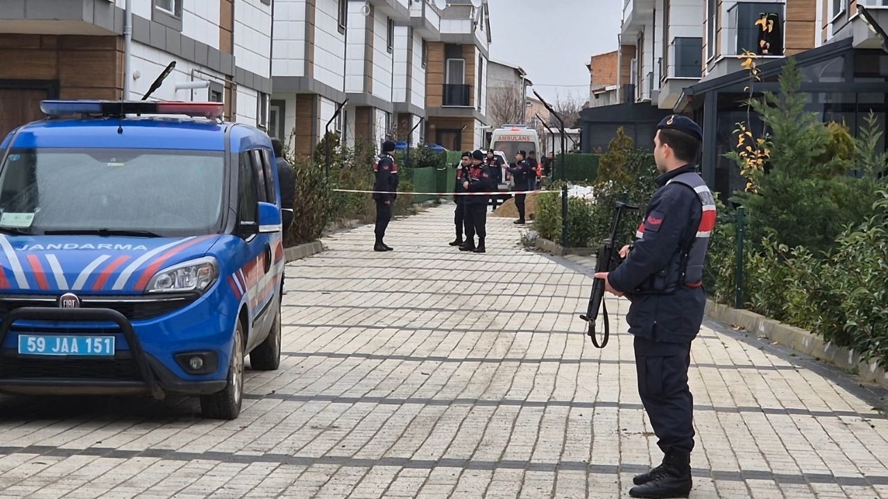 Tekirdağ'da Üzücü Olay: Anne ve Kızı Hayatını Kaybetti, Baba Ağır Yaralı
