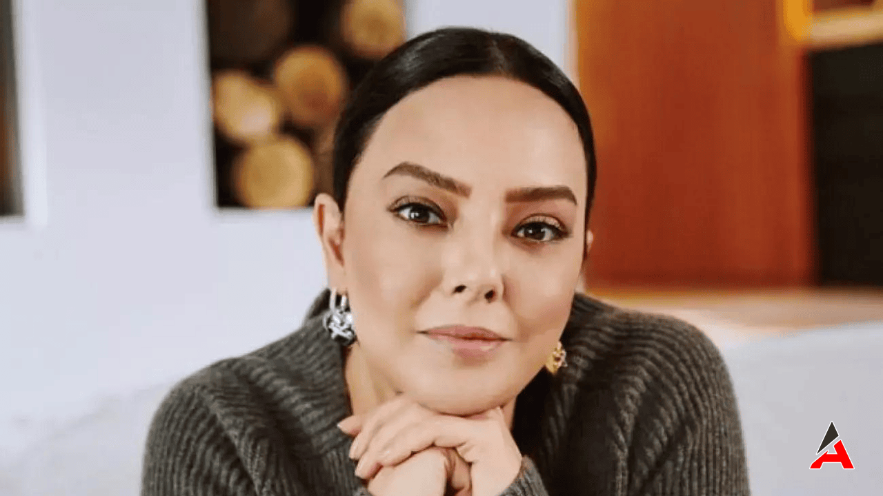 Ebru Gündeş'in Hamilelik İddiaları Ortaya Çıktı!