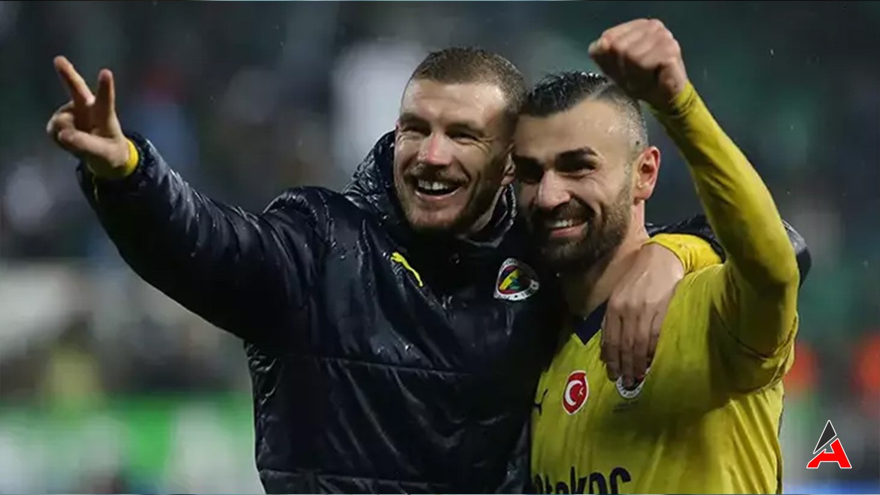 Fenerbahçe Zirveye Demir Attı: Rizespor Maçında Kritik 3 Puan!