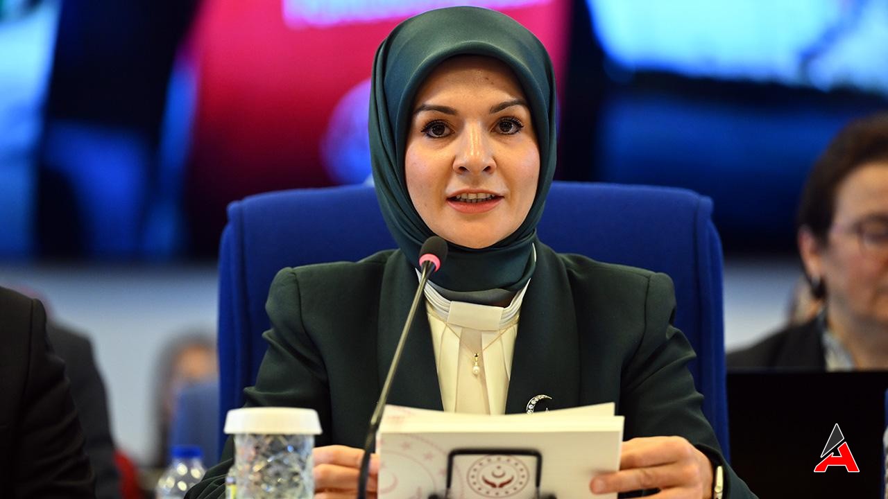 Ailelere Destek Paketi: 4,2 Milyar TL Evde Bakım Yardımı Hesaplara Yatırılıyor!