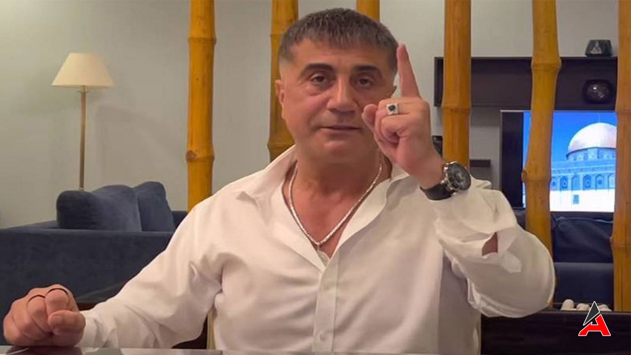 Kırmızı Bültenle Aranan Sedat Peker'in Özel Hayatından Kareler Geldi!
