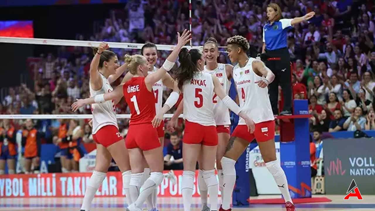 Filenin Sultanları Finale Koşuyor: Yarı Finalde Rakip İtalya!