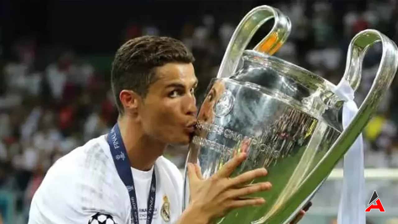 Cristiano Ronaldo'ya UEFA'dan Büyük Onur!
