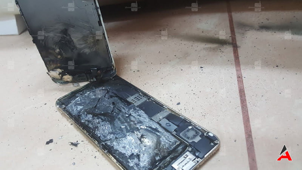 Sahte Şarj Aleti iPhone 15 Pro Max’i Yaktı!